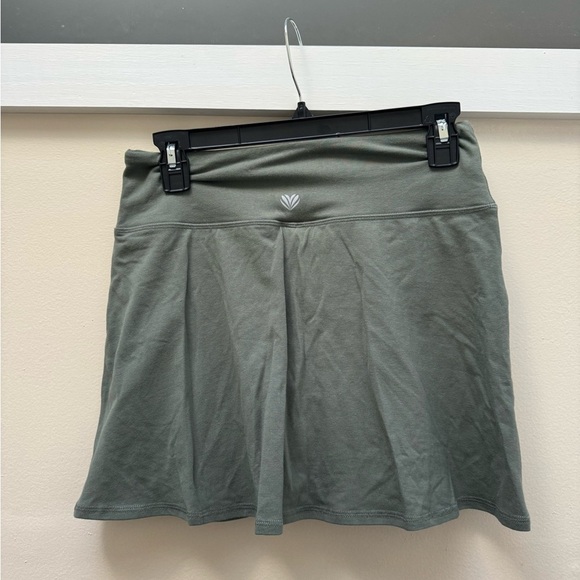 Workout skirt - Picture 2 of 6